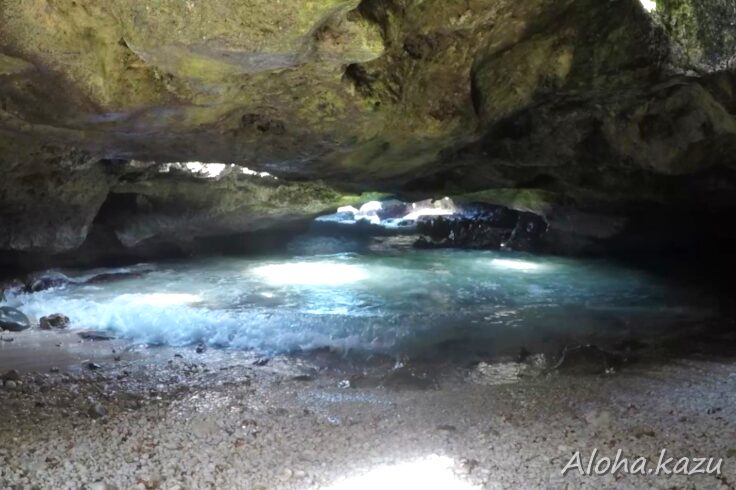 Mermaid Caves）